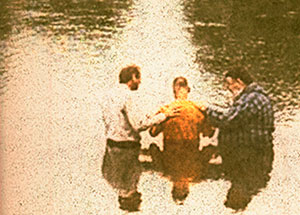 "A River Runs Through Me", curated by Ariel Shanberg, August 8 - September 20, 2009
